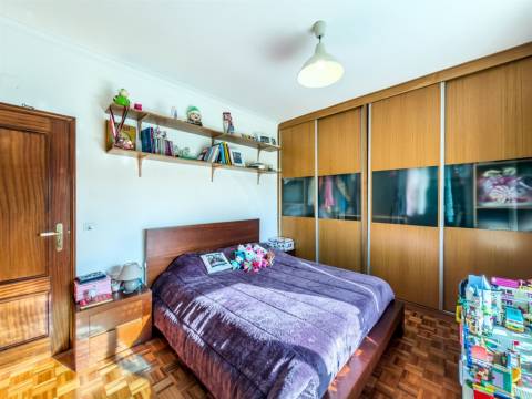 T3 Com Grande Terraço