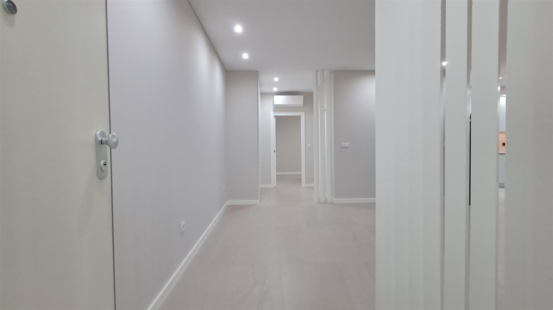 Apartamento T4 Venda em Repeses e São Salvador,Viseu