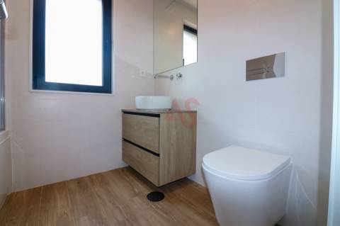 Apartamento T2 Novo em Fraião, Braga