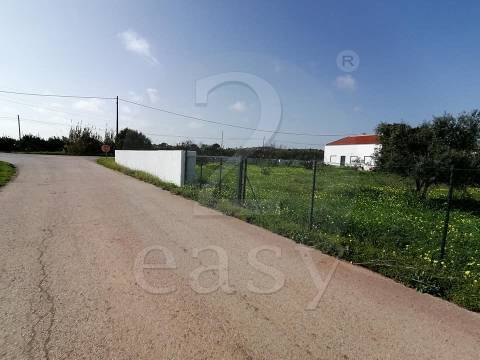 Moradia c/7 divisões p/ remodelar, Terreno 4440m2,  Altura, Algarve