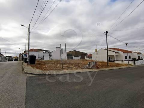 Terreno Urbano com 422,21 m2, Alvalade, Alentejo