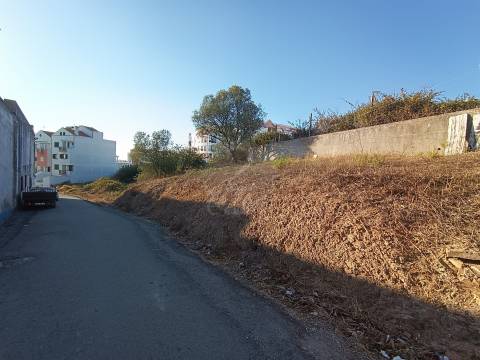 Terreno Urbano 385,89m2, Santiago do Cacém, Alentejo