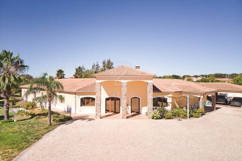 Moradia Térrea de Luxo c/ 5 suites, Ermidas Sado, Alentejo