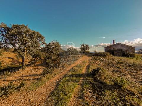 Herdade com 44,875 hectares, Ruína para recuperação, Costa Vicentina, Odemira, Alentejo