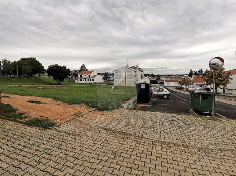 Terreno Urbano com 280 m2, Alvalade, Alentejo