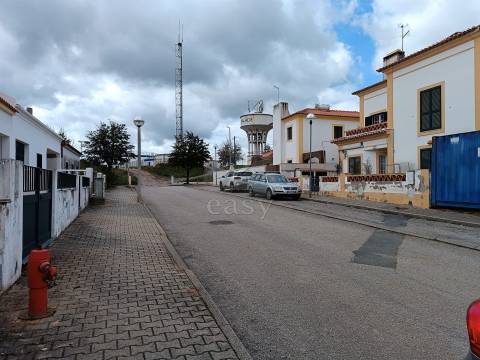 Terreno Urbano com 206.85m2, Alvalade, Santiago do Cacém