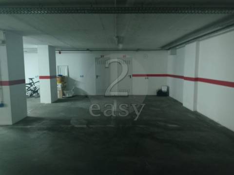 Apartamento T3 com Arrecadação e Garagem , Santiago do Cacem, Alentejo