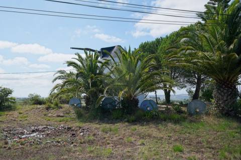 Moradia T1 com garagem e moinho, Pereiro de Palhacana, Alenquer
