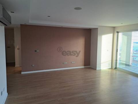 T3 moderno com vista rio