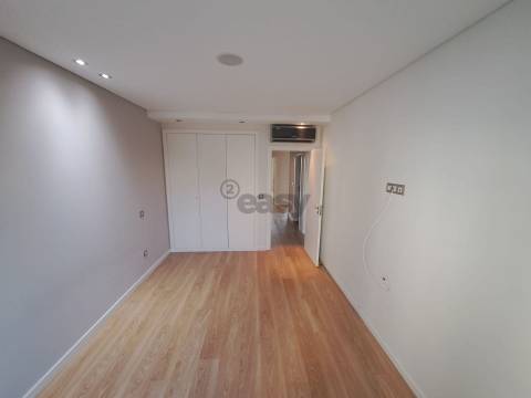 T3 moderno com vista rio