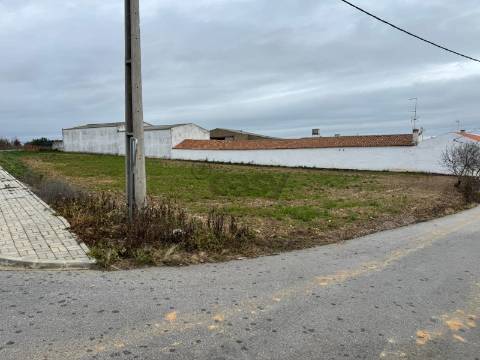 Terreno urbano com 1890m2, Jungeiros, Aljustrel