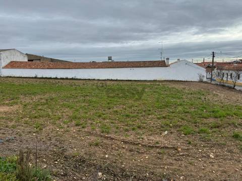 Terreno urbano com 1890m2, Jungeiros, Aljustrel