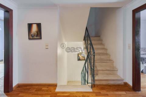 Moradia T5 com excelentes areas