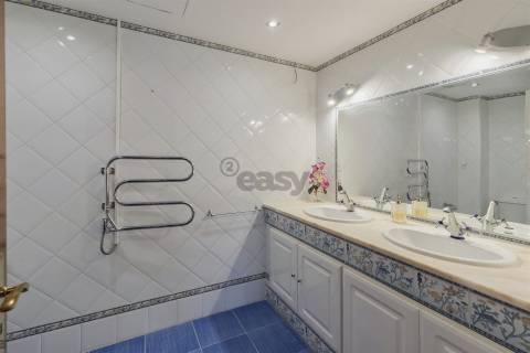 Moradia T5 com excelentes areas