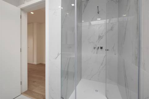 Moradia T4 a estrear no Fanqueiro - Loures