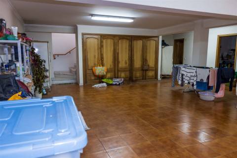 Moradia T6 isolada em Arruda dos Vinhos