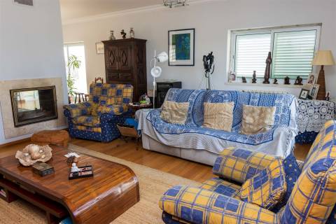 Moradia T6 isolada em Arruda dos Vinhos