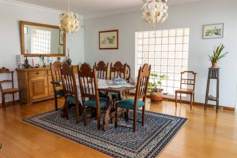 Moradia T6 isolada em Arruda dos Vinhos