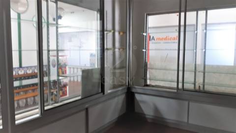 Loja  Venda em Póvoa de Santa Iria e Forte da Casa,Vila Franca de Xira