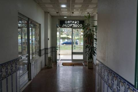 Loja  Venda em Póvoa de Santa Iria e Forte da Casa,Vila Franca de Xira