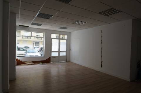 Loja em Agualva- Cacém