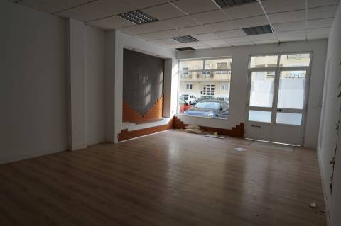 Loja em Agualva- Cacém