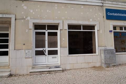 Loja em Agualva- Cacém