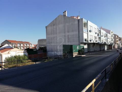 Terreno para Construção na Baixa da Banheira - Barreiro