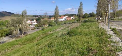 Lote de terreno 360 m2 Próximo ao Sobral Monte Agraço