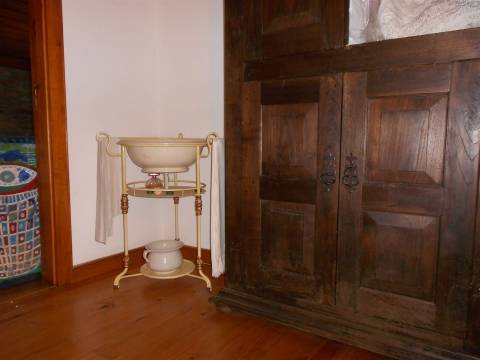 Casa da Ribeirinha T11 em Fradizela