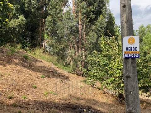 Terreno em Penafiel