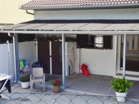 Excelente Moradia T4+1 - Póvoa de Lanhoso