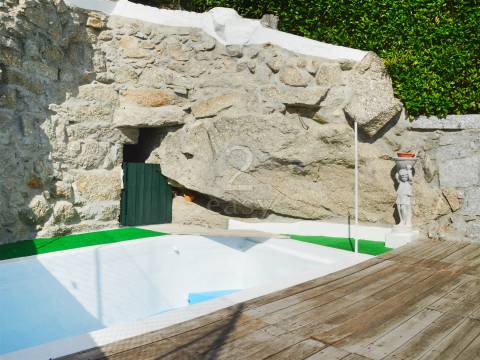 Excelente Moradia T4+1 - Póvoa de Lanhoso