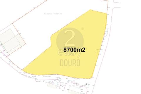 Terreno industrial para construção de armazém em Junqueira