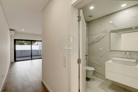 Apartamento T3 inserido em condomínio privado - Novo