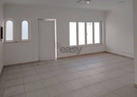 Moradia T3+1 na Ericeira