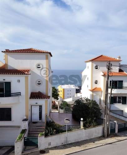 Moradia T3+1 na Ericeira