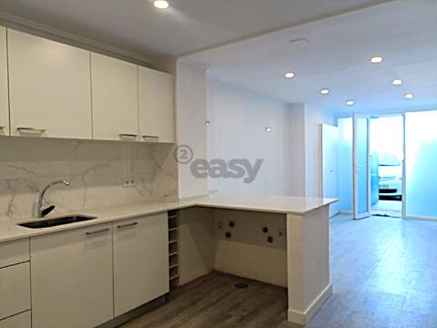 Apartamento a 500 m da estação de metro da Reboleira