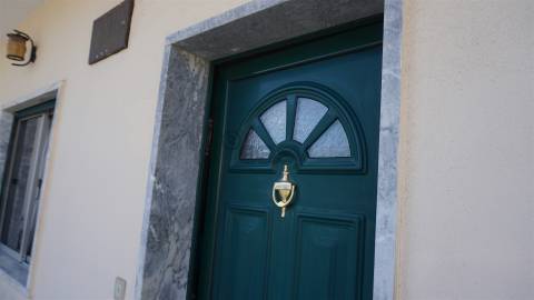 Moradia para Restaurar T3 Venda em Santa Iria de Azoia, São João da Talha e Bobadela,Loures