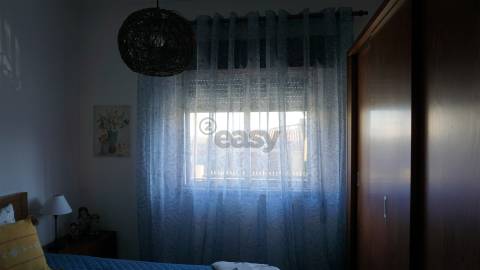 Moradia para Restaurar T3 Venda em Santa Iria de Azoia, São João da Talha e Bobadela,Loures