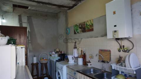 Moradia para Restaurar T3 Venda em Santa Iria de Azoia, São João da Talha e Bobadela,Loures