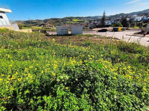 Terreno Urbano – Urb. Santa Cecília, Pero Negro, Sapataria