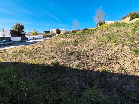 Terreno Urbano – Urb. Santa Cecília, Pero Negro, Sapataria