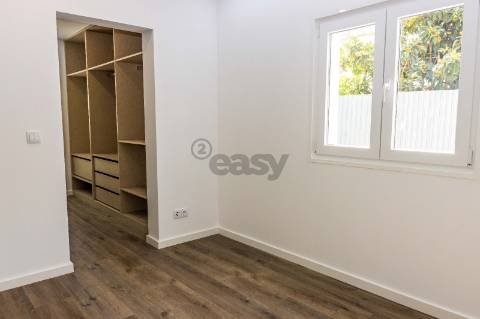 Moradia nova isolada T4 em Agualva Cacém