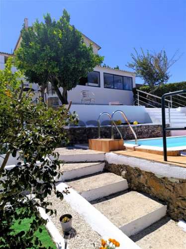 TERRENO COM ANEXO E PISCINA