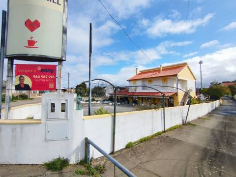 Restaurante T4+4 Venda em Casais e Alviobeira,Tomar