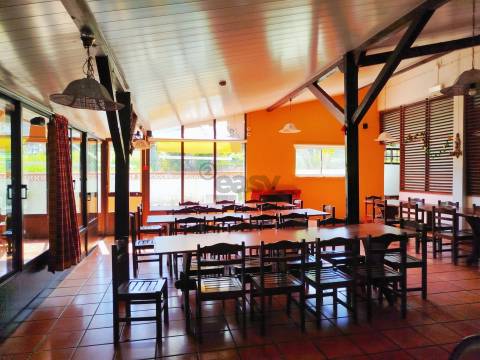 Restaurante T4+4 Venda em Casais e Alviobeira,Tomar