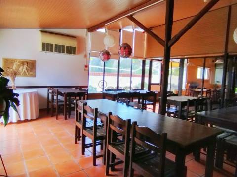 Restaurante T4+4 Venda em Casais e Alviobeira,Tomar