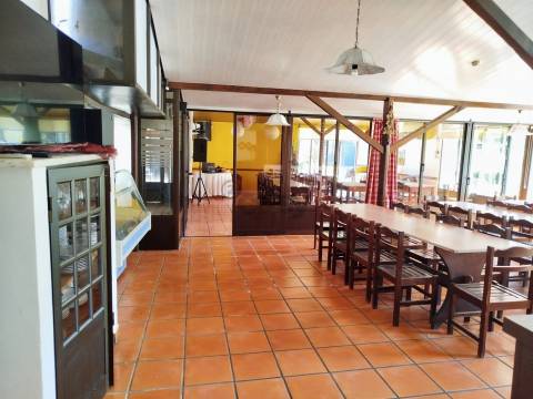 Restaurante T4+4 Venda em Casais e Alviobeira,Tomar