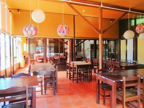 Restaurante T4+4 Venda em Casais e Alviobeira,Tomar